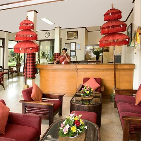 Hotel Ratna 꾸따 외부 사진
